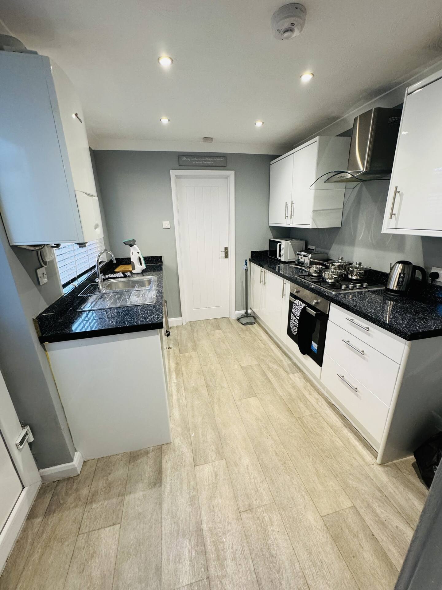 dc32ac86 27b6 42bb 926d b4009e2bf639.jpg